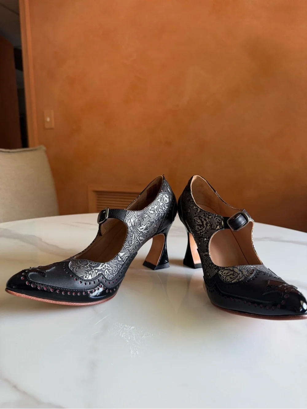 John Fluevog Boudicca Big Presence Black Silver Mary Jane Heels 7